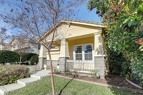 4 Mi to UC Davis: Updated Family Home!