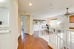 4 Mi to UC Davis: Updated Family Home!