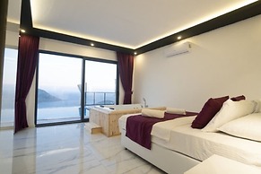 Villa Ebru 2 is 2 bed 4 Guests Luxury Villa