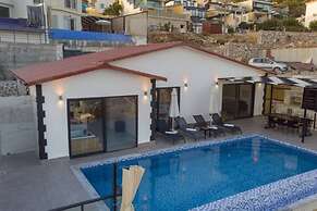 Villa Ebru 2 is 2 bed 4 Guests Luxury Villa