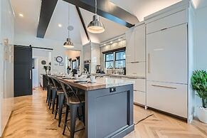 1102 Park Avenue Dream 4 Bedroom Home