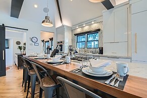 1102 Park Avenue Dream 4 Bedroom Home