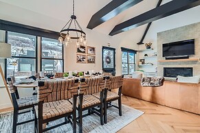 1102 Park Avenue Dream 4 Bedroom Home