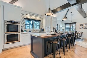 1102 Park Avenue Dream 4 Bedroom Home