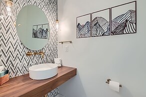 1102 Park Avenue Dream 4 Bedroom Home