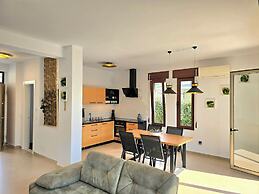 Sunny Beach Apartments 300