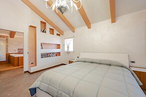 Luxury Burano Penthouse - Lagoon View
