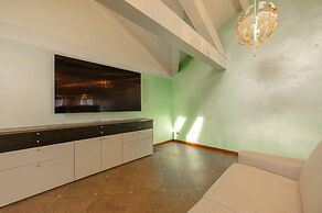 Luxury Burano Penthouse - Lagoon View