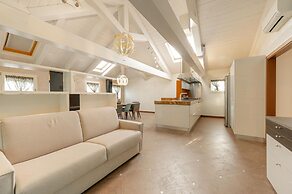 Luxury Burano Penthouse - Lagoon View