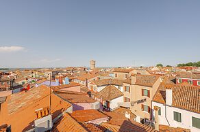 Luxury Burano Penthouse - Lagoon View