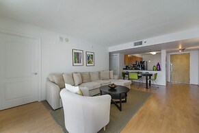 Sky High 31st Floor Condo W Parking