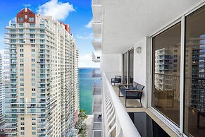 Sky High 31st Floor Condo W Parking