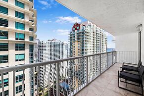 Sky High 31st Floor Condo W Parking