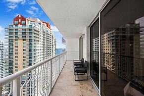 Sky High 31st Floor Condo W Parking
