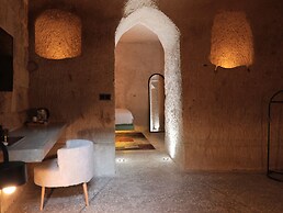 Eka Cave Suites
