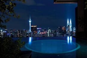 Harmony Luxury Suites At Lucentia BBCC