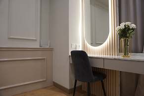 Harmony Luxury Suites At Lucentia BBCC