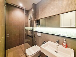 Harmony Luxury Suites At Lucentia BBCC