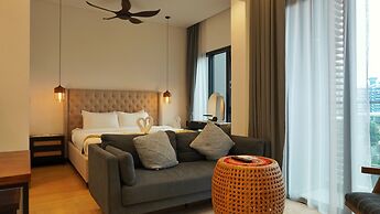 Harmony Luxury Suites At Lucentia BBCC