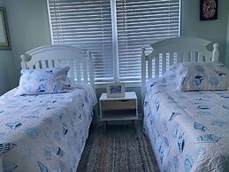 Artist Beach Retreat