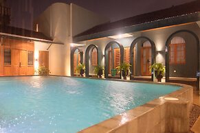 Agung Guest House by RF