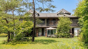 Hongcheon Fiction House Pension