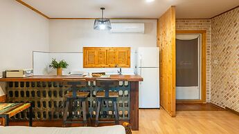 Hongcheon Fiction House Pension