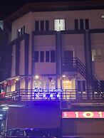 Ru Jia Hai She Hotel
