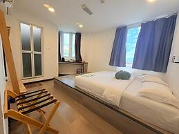 Ru Jia Hai She Hotel