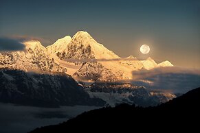 Deqin Meri Poodom hotel