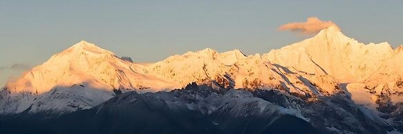 Deqin Meri Poodom hotel