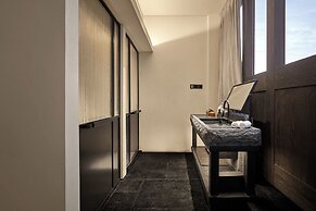 Deqin Meri Poodom hotel