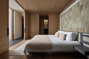 Deqin Meri Poodom hotel