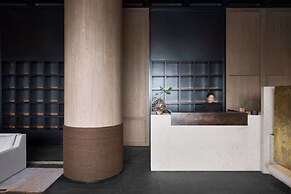 Deqin Meri Poodom hotel