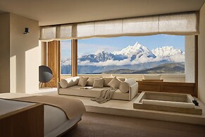 Deqin Meri Poodom hotel