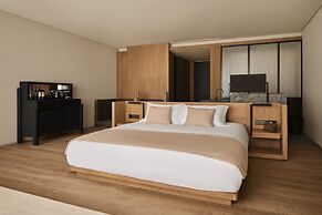 Deqin Meri Poodom hotel