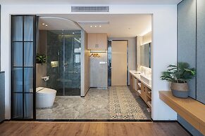 ChongQing BackHome Riverview Hotel