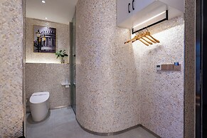 ChongQing BackHome Riverview Hotel