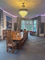 Plas Y Bryn Manor Hotel