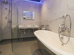 Plas Y Bryn Manor Hotel