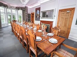 Plas Y Bryn Manor Hotel