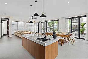 Kros Villa by Kozystay - Legian