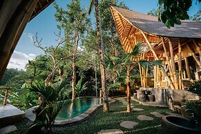 Umah Bali Kuno Villas