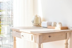 HANG ZHOU XI HU DOUMO SHAN JING JIU DIAN