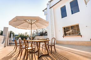 HANG ZHOU XI HU DOUMO SHAN JING JIU DIAN