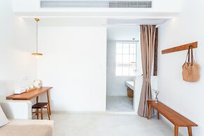 HANG ZHOU XI HU DOUMO SHAN JING JIU DIAN