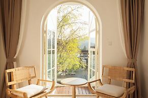 HANG ZHOU XI HU DOUMO SHAN JING JIU DIAN