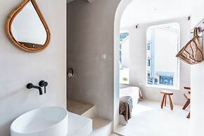 HANG ZHOU XI HU DOUMO SHAN JING JIU DIAN