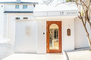 HANG ZHOU XI HU DOUMO SHAN JING JIU DIAN