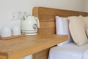 HANG ZHOU XI HU DOUMO SHAN JING JIU DIAN